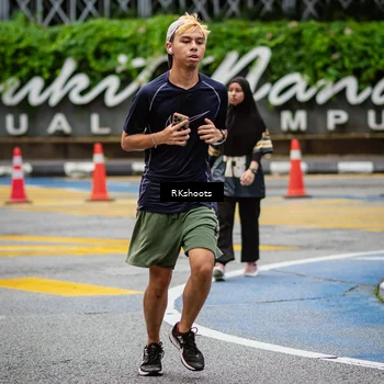 Runner Photo 8990681