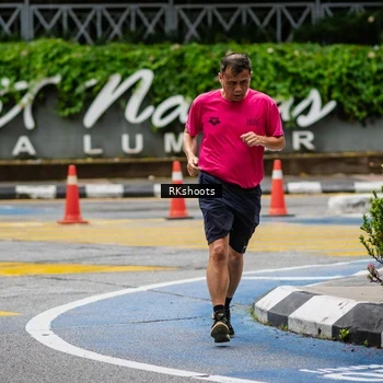 Runner Photo 8990713