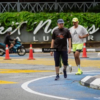 Runner Photo 8990714