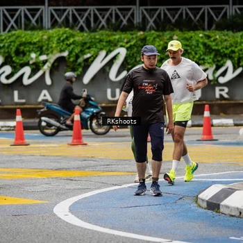 Runner Photo 8990716