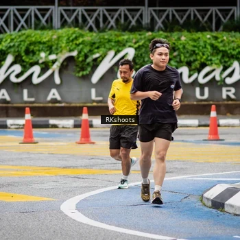 Runner Photo 8990741