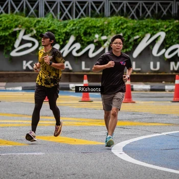 Runner Photo 8990742