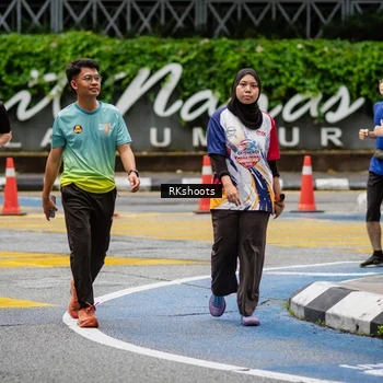 Runner Photo 8990745