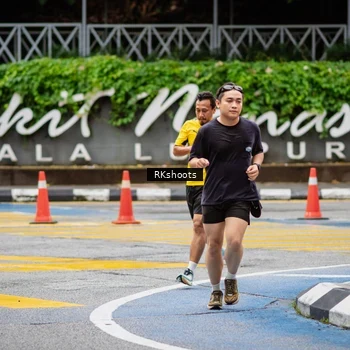 Runner Photo 8990747