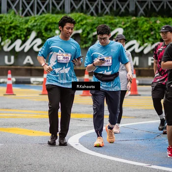 Runner Photo 8990759