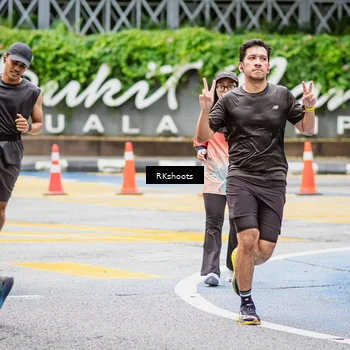Runner Photo 8990765