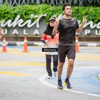 Runner Photo 8990773