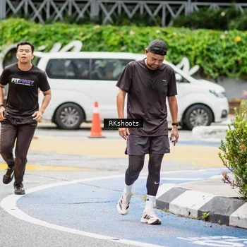 Runner Photo 8990774