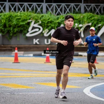 Runner Photo 8990791