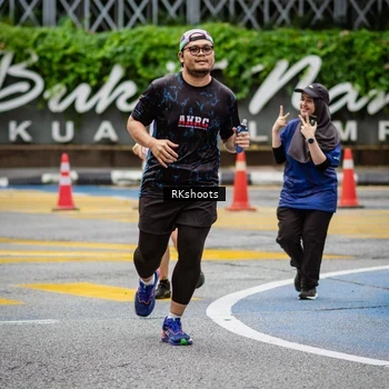 Runner Photo 8990803