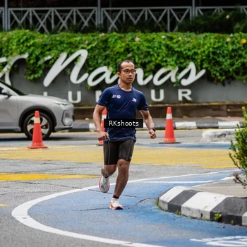 Runner Photo 8990837