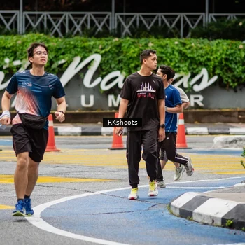 Runner Photo 8990840