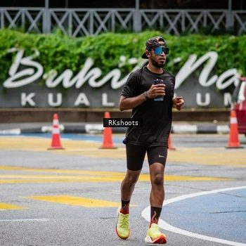 Runner Photo 8990852