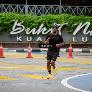 Runner Photo 8990856