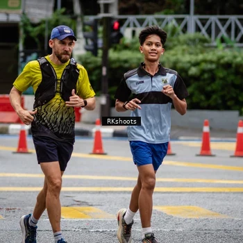Runner Photo 8990859