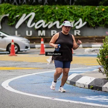 Runner Photo 8990879