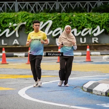 Runner Photo 8990926