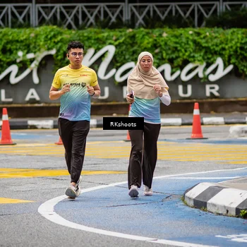 Runner Photo 8990929