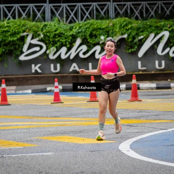 Runner Photo 8990932