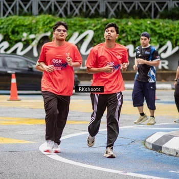 Runner Photo 8990955