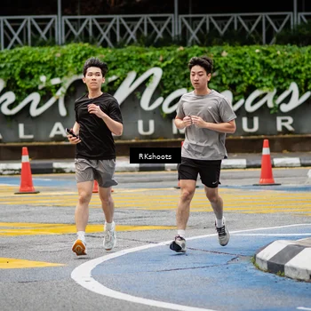 Runner Photo 8990962