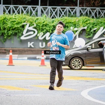 Runner Photo 8990975