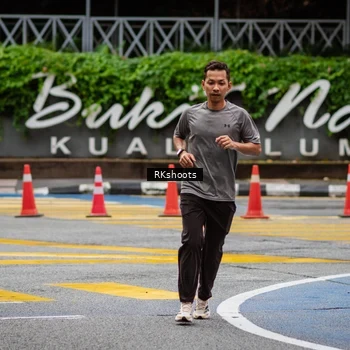 Runner Photo 8990983