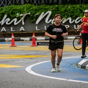 Runner Photo 8991037