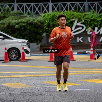 Runner Photo 8991056