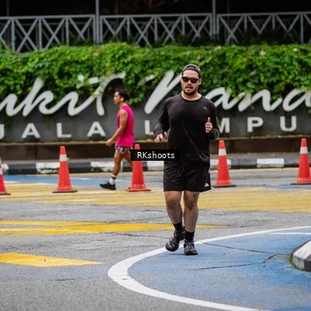Runner Photo 8991058