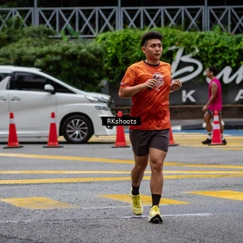 Runner Photo 8991062