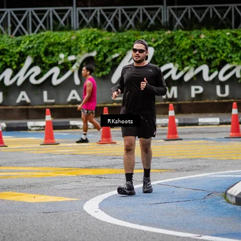 Runner Photo 8991066