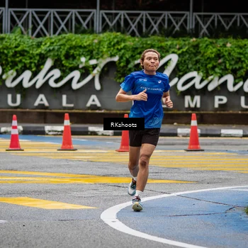 Runner Photo 8991111