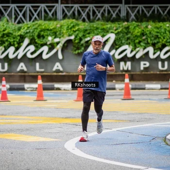 Runner Photo 8991119
