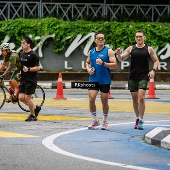 Runner Photo 8991130