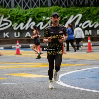 Runner Photo 8991196
