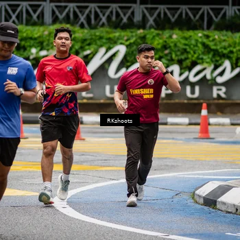 Runner Photo 8991204