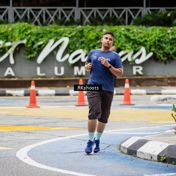 Runner Photo 8991243