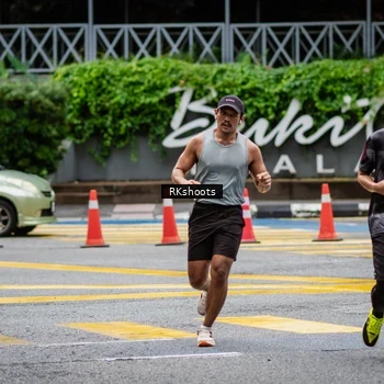 Runner Photo 8991280