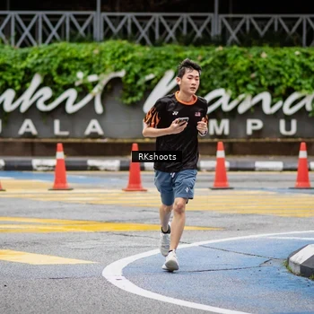 Runner Photo 8991294