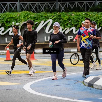 Runner Photo 8991307