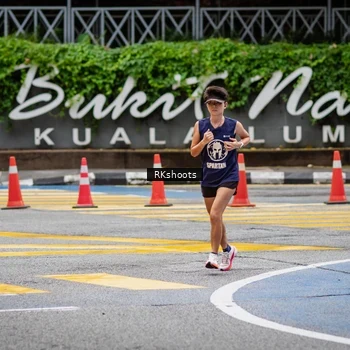 Runner Photo 8991312