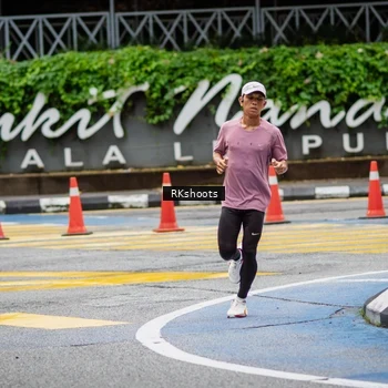 Runner Photo 8991313