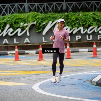 Runner Photo 8991317