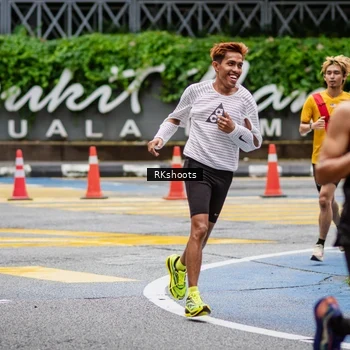 Runner Photo 8991346