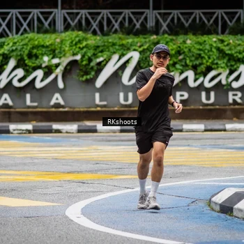 Runner Photo 8991361