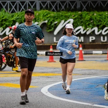 Runner Photo 8991717