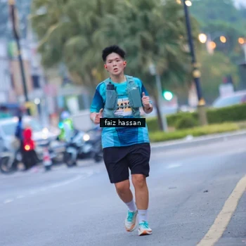 Runner Photo 8992416