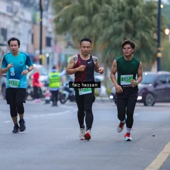 Runner Photo 8992431