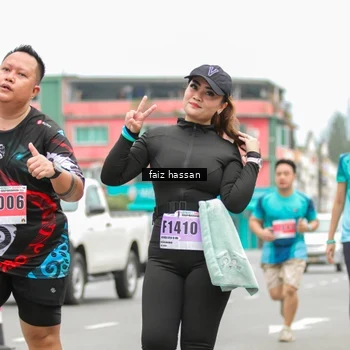 Runner Photo 8992631
